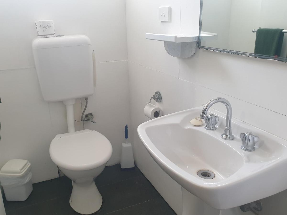 הורסהאם Smerdon Lodge Motel מראה חיצוני תמונה